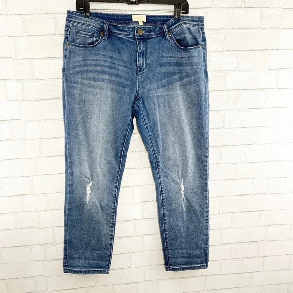 Modcloth Distressed Wash Medium Rise Skinny Jeans Women's Size XL or US Size 33 - Picture 1 of 9